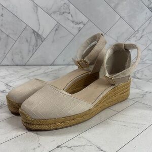 NWT Jack Rogers Womens Palmer Cream Ankle Strap Wedge Espadrille Sandal Size 9